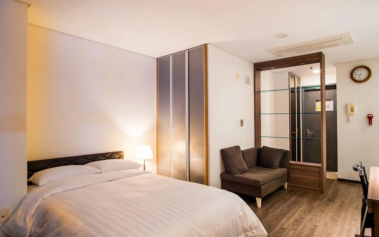 Aparthotel Hotel Arinus Shinchon Seoul